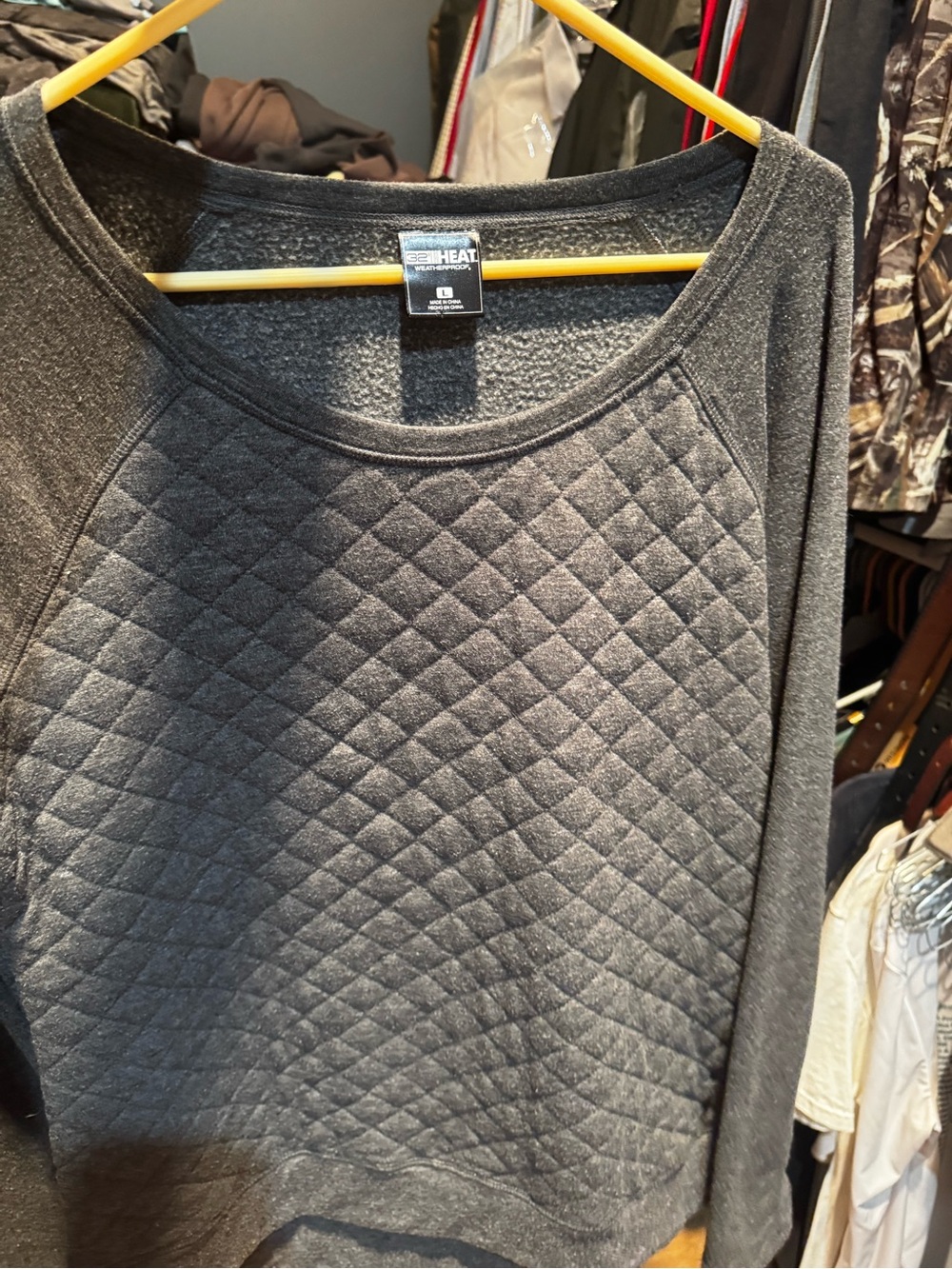 32 Degrees Men's Quilted Crewneck Sweater - Charcoal Gray
